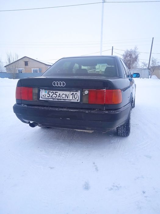 Продам авди100 в хорошем состоянии.2л.