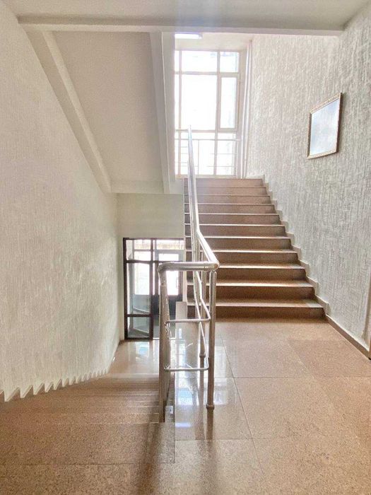 4-комнатная квартира · 130 м²