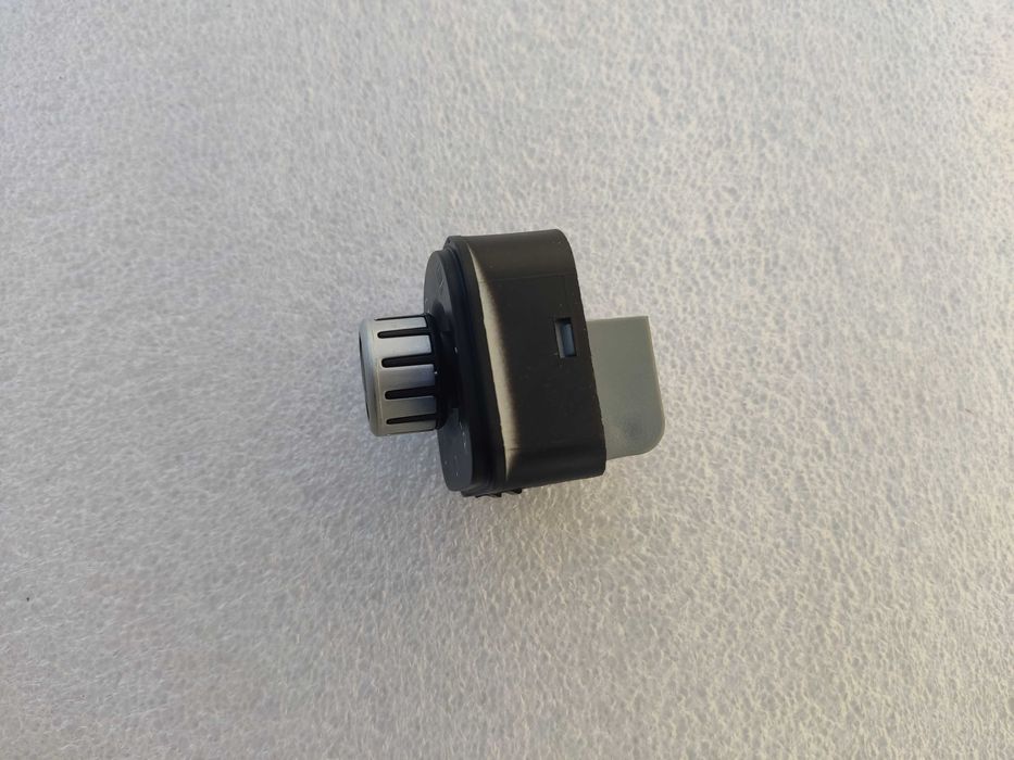 Бутони за ел.стъкла и ел.огледала за Голф 4/5 Пасат Б5/5,5, 6, Леон