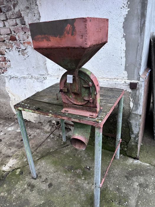Vand moara cereale fara motor