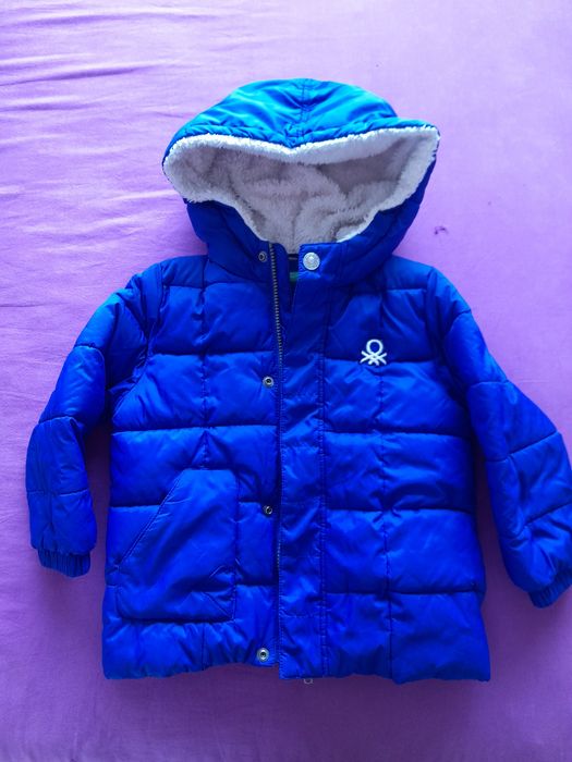 Много детски обувки .Детски ботуши КК 26н и яке бенетон