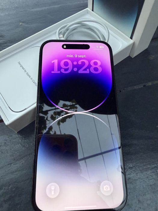 Vand iPhone 14 Pro Negru 128GB FullBox