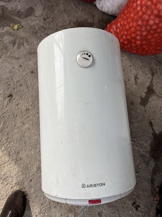 Продам бойлер полностью рабочий