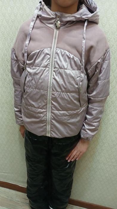 Куртка на девочку