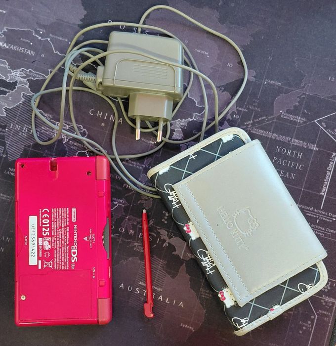 Consola Nintendo DS LITE modat