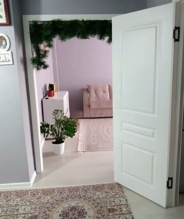 продам 4-х ком. 96кв. 6мкр. 1-этаж