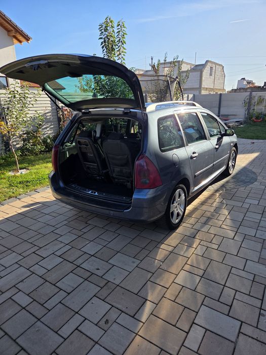 Peugeot 307 SW 7 locuri