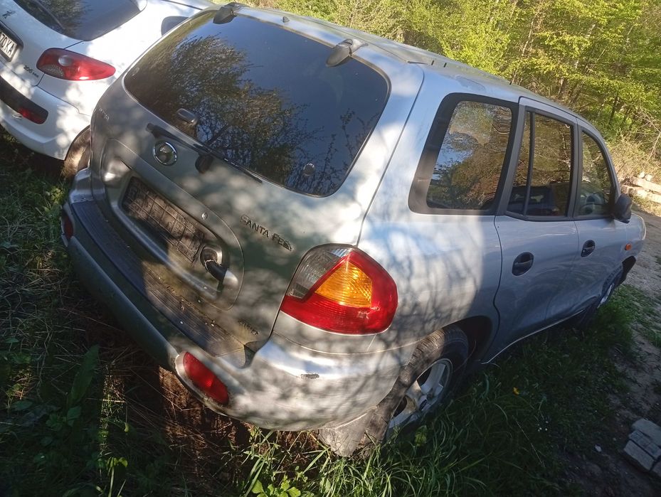 Hyundai Santa Fe 2002г за части