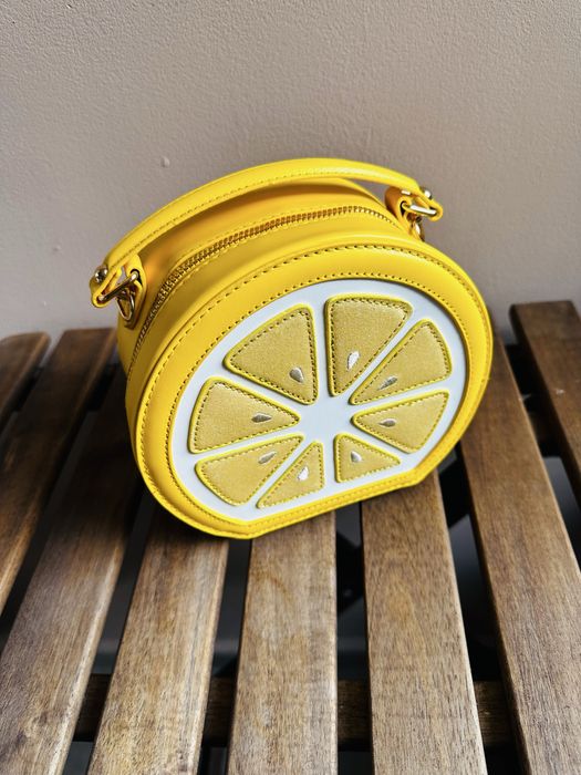 Чисто нова дамска чанта Лимон