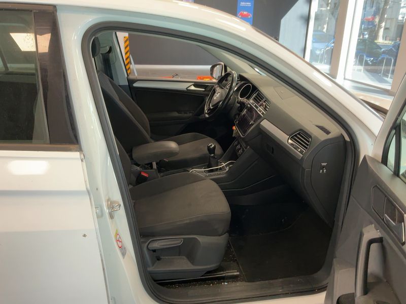 Volkswagen Tiguan 1.6 TDI Urban BlueMotion Tech 2018