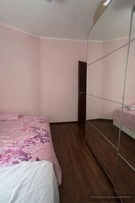 Тристаен за продажба в ж.к Славия