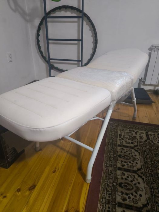 Кушетка почти не пользовались