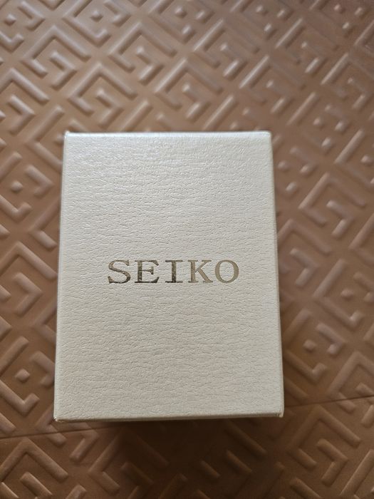 Мъжки часовник SEIKO нов