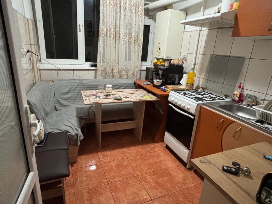 Inchiriez ap 2 camere