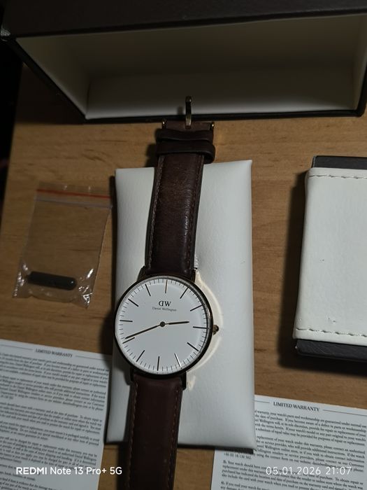 Часовник Daniel Wellington
