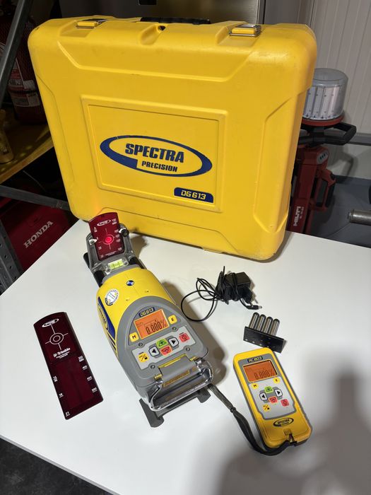 Spectra dg 613 nivela laser canalizare topcon hilti