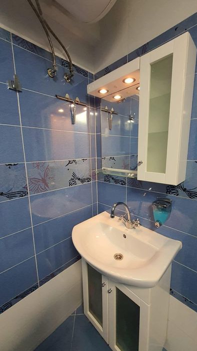 Тристаен апартамент под наем в ж.к. Лозенец, 2218854