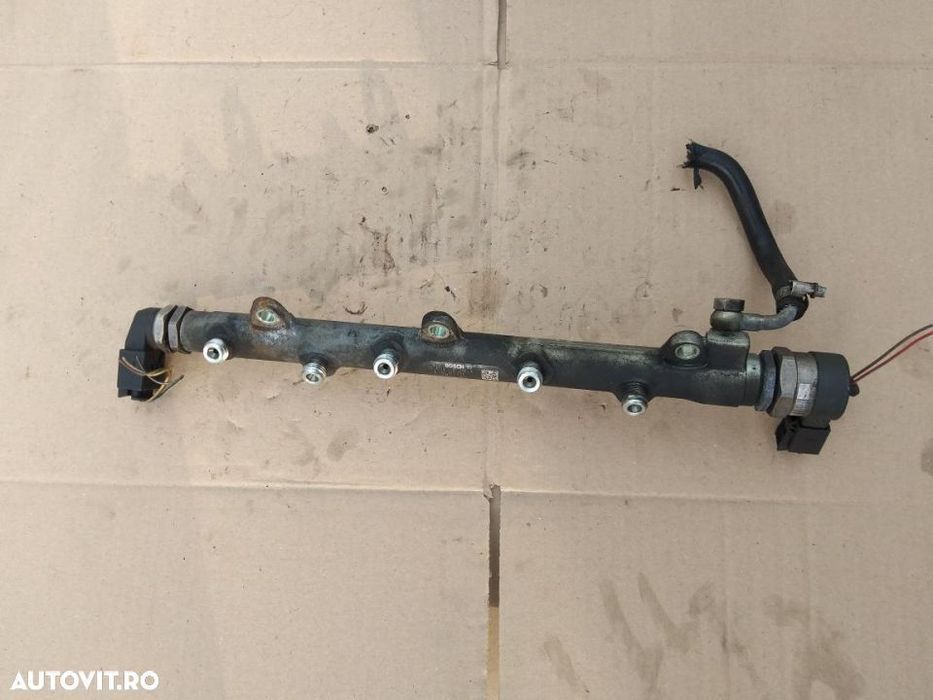 Rampa injectie / Rampa injectoare BMW E81 motor M47 2.0 diesel