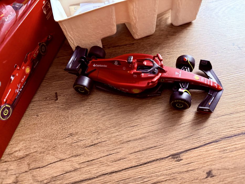 Macheta F1 - 75 bluetooth Bburago