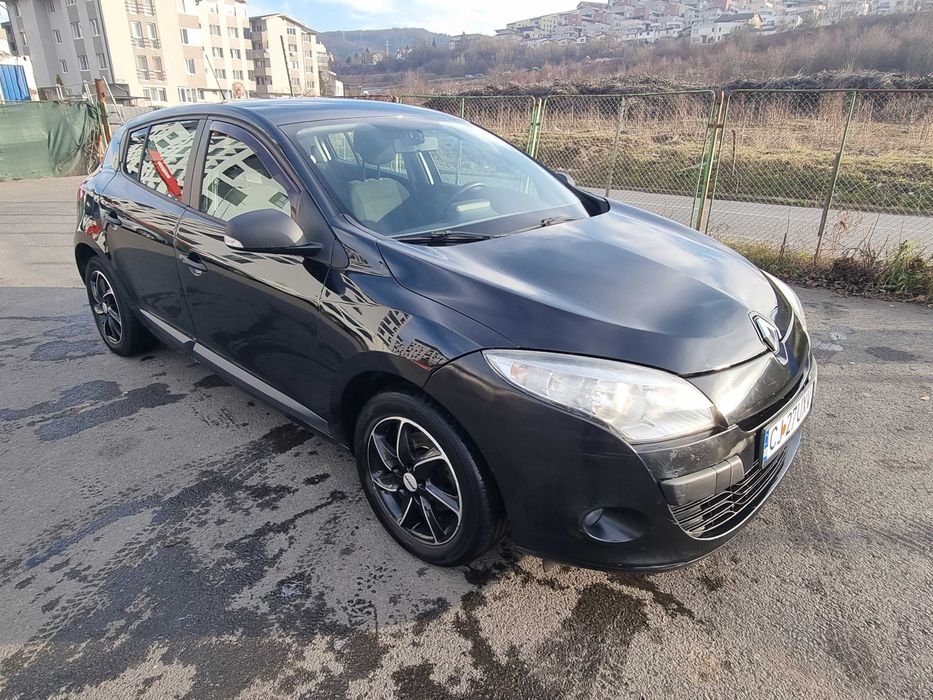 Vand Renault Megane 3, 1.6 benzina + GPL