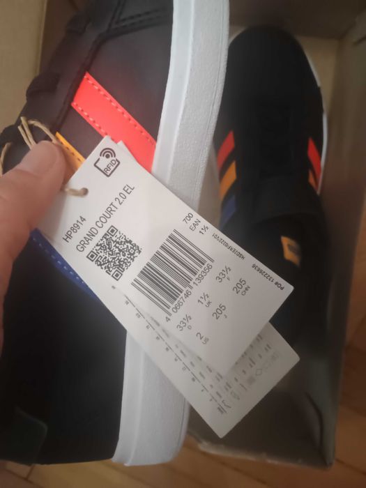 Детски маратонки за момче 33 1/2 adidas