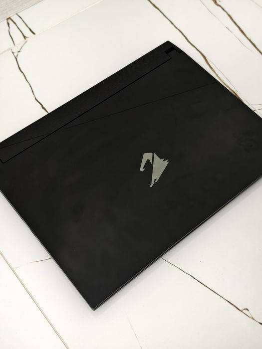 Ноутбук Gigabyte aorus 4060 i7