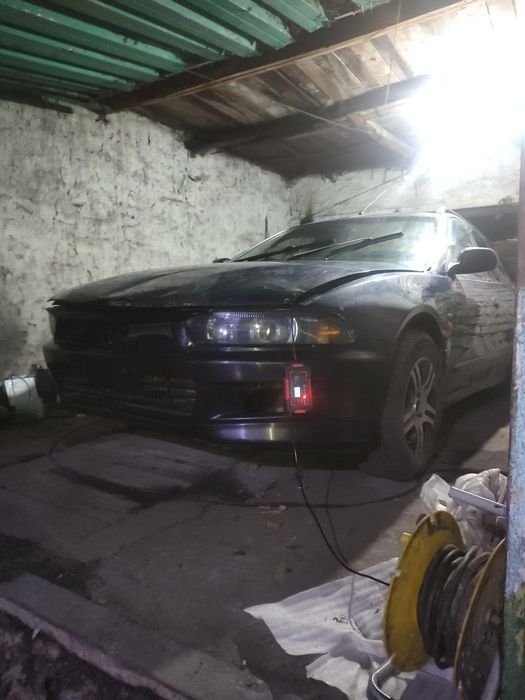 Продаю Mitsubishi legnum