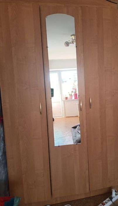 Продается шкаф, шифонер