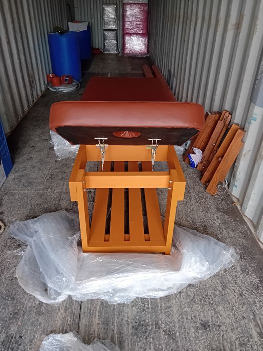 Масажна кушетка/ Луксозна