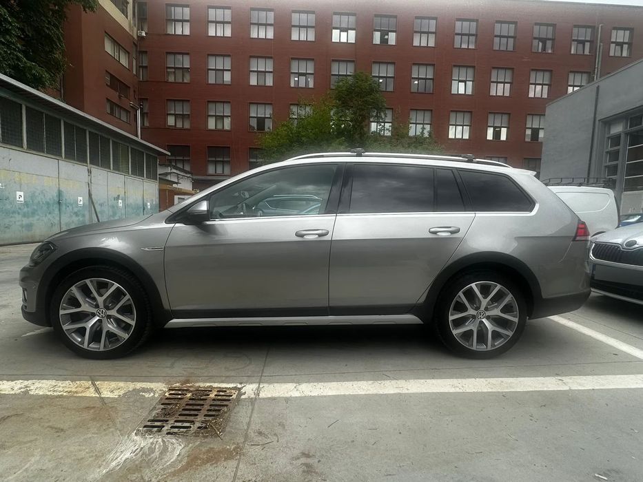 Volkswagen Golf GOLF ALLTRACK, 4x4, DSG, 184cp, Euro 6 fara ADblue