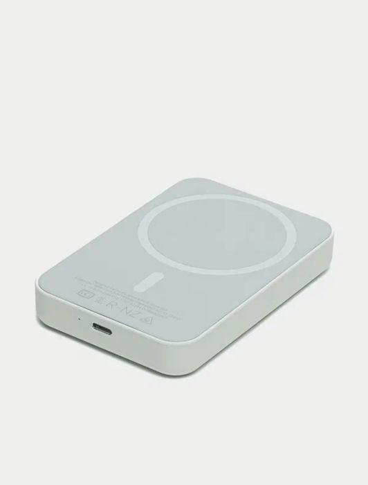 Беспроводной внешний аккумулятор Power Bank для iPhone