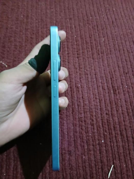 Obmen ham bor iPhone 11 ga