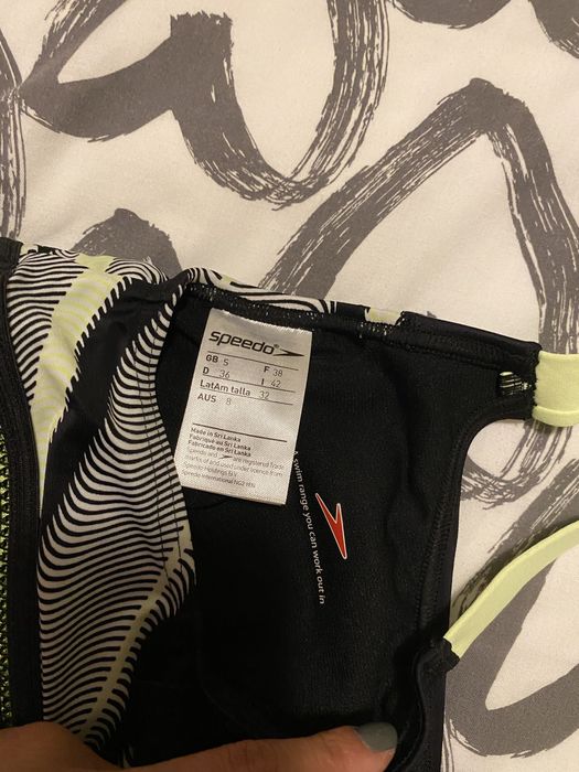 Speedo бюстие+шорти с клин