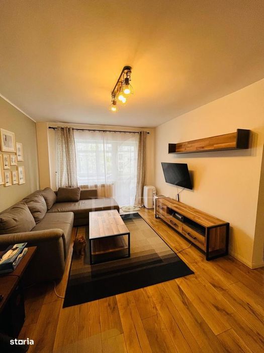 Apartament 2 camere în zona Padin