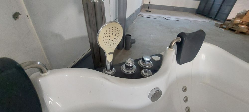 JAKUZZI в рабочим состояние