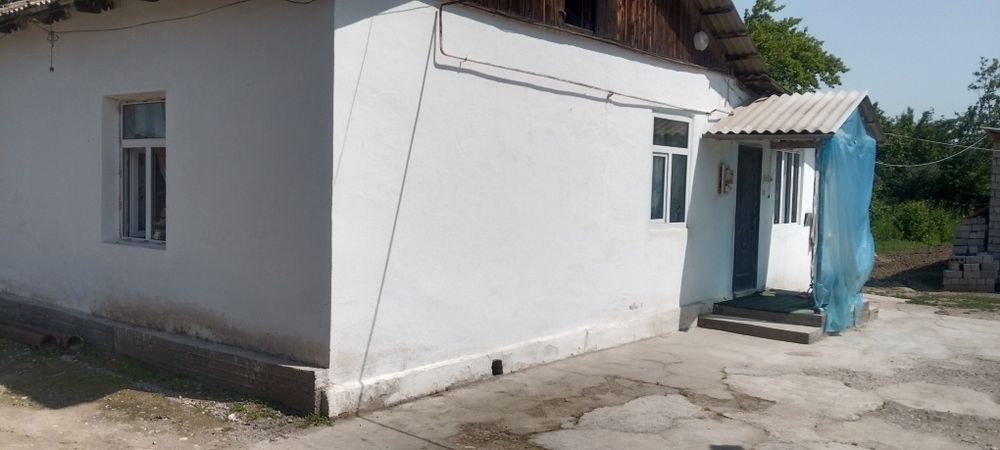Срочно! продаётся дом с участком 12 сотк