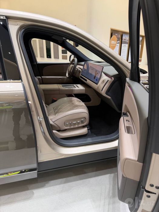 Новый Liauto Livis L9