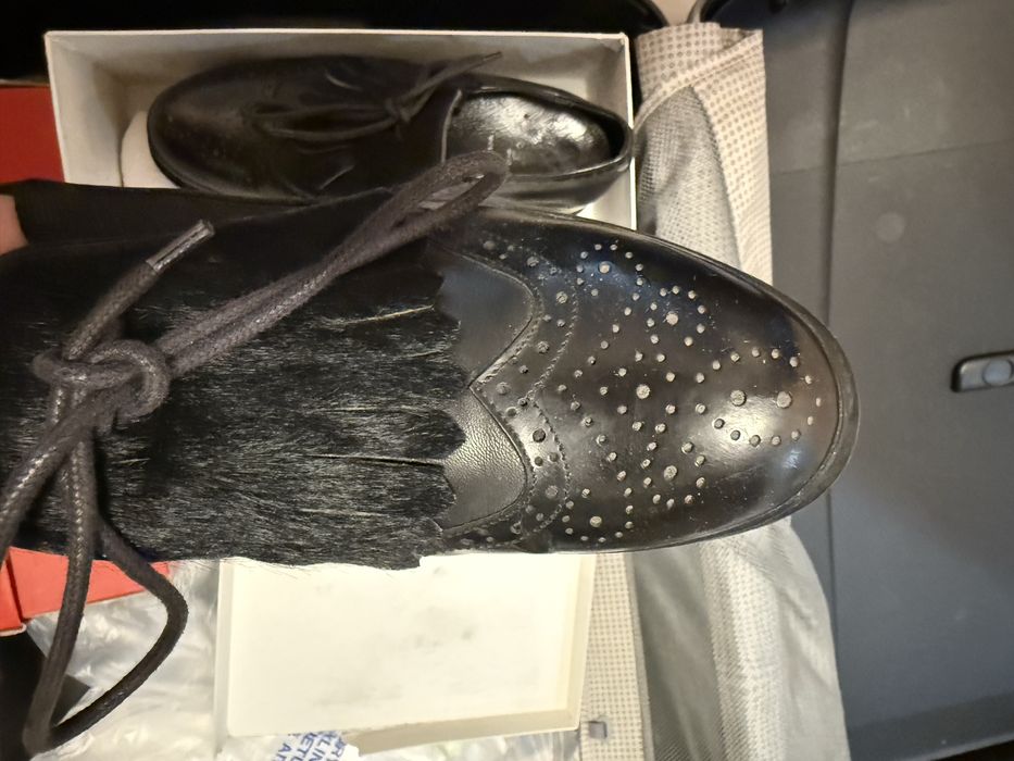 Baldanini черни кожени обувки на платформа с ест косъм