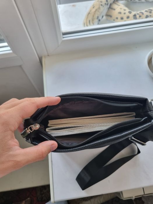 Кожанная сумка барсетка