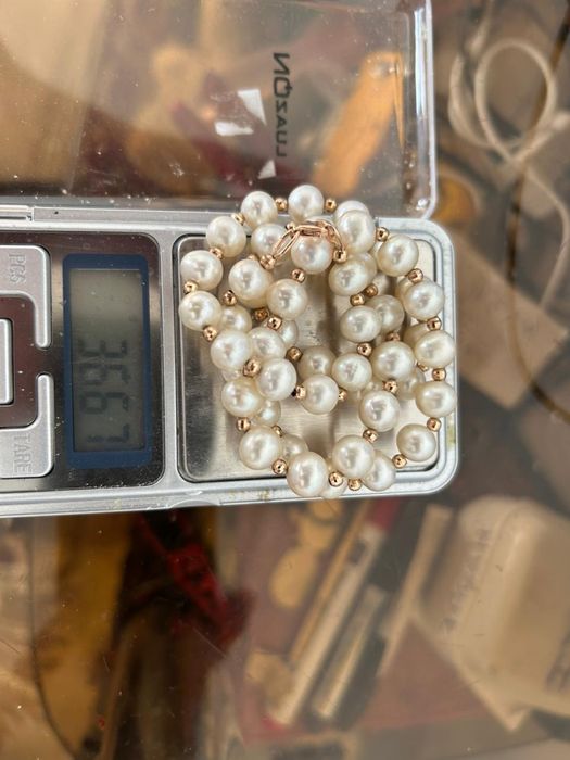 Жемчужное ожерелье продается