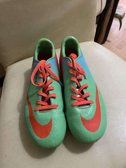 Vand ghete fotbal nike