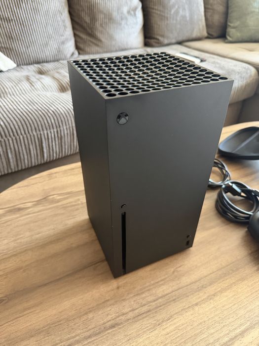 Xbox series X 1 tb + контролер Xbox Elite Wireless Controller, Series 2