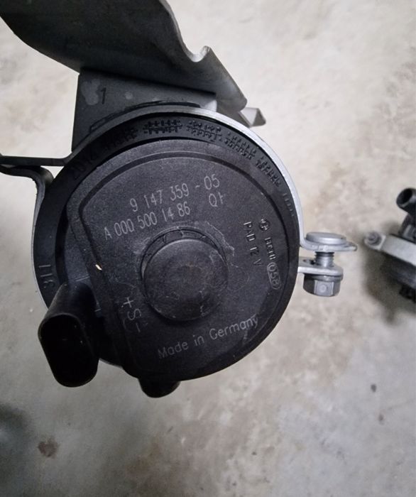 Pompa apa recirculare BMW f20 f30 f32 f82 m4 9147359