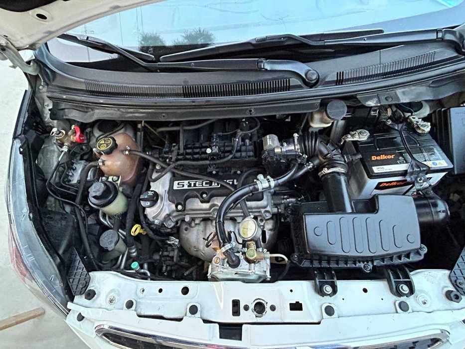 spark navarotlari bilan sotiladi