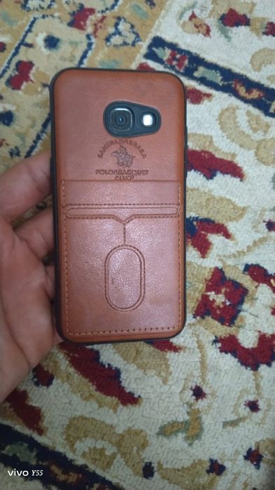 Продам смартфон Самсунг а3