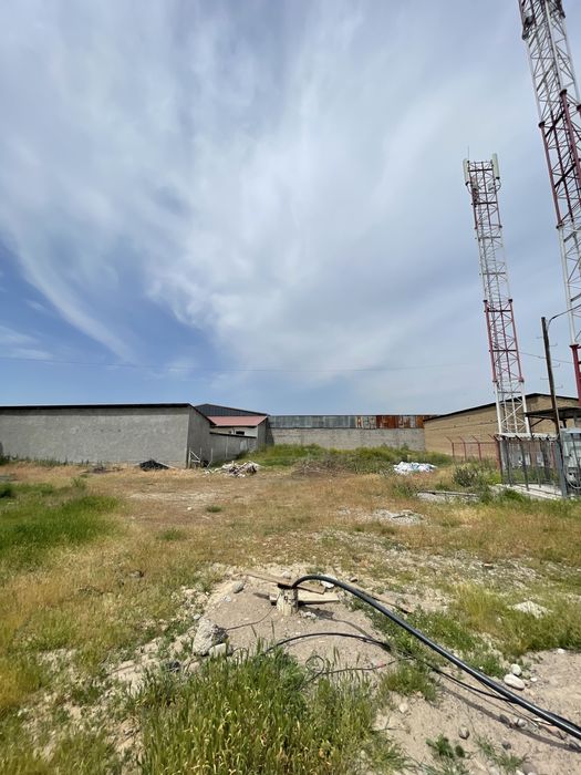 Участка 38 сотих срочна сотилади