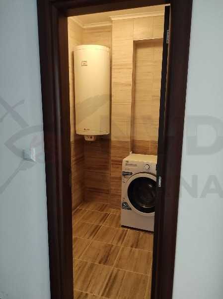 Дава се под наем тристаен апартамент в Бриз! 21896002