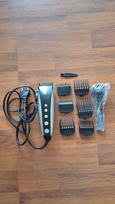 Vind masina de tuns Technika