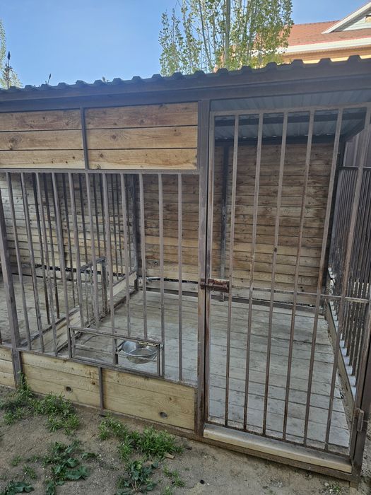 Продам вольер для собаки