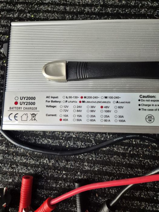 Încărcător baterie 40A